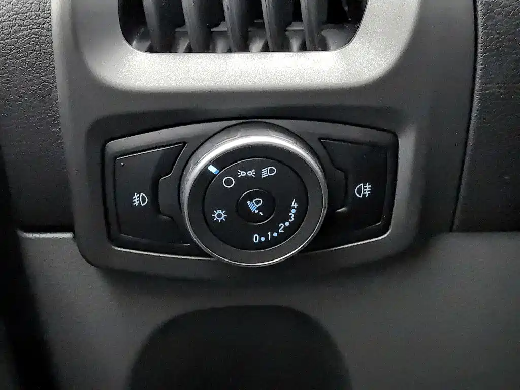 Ford Transit — миниатюра 21