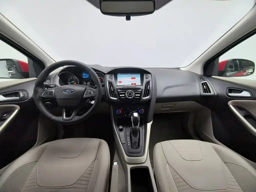 Ford Focus — миниатюра 5