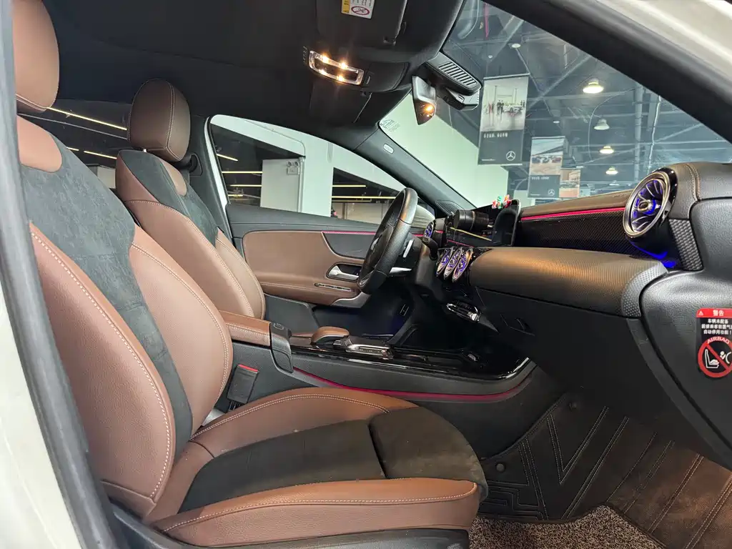 Mercedes-Benz A-Class A 2020 A 200 L Sport Fashion