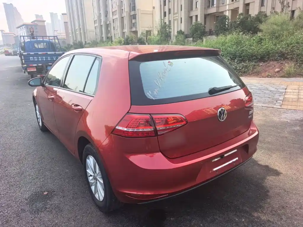 Volkswagen Golf — миниатюра 5