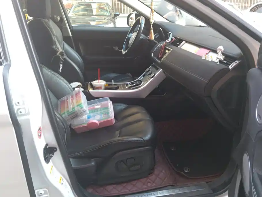 Land Rover Evoque (Import) — миниатюра 8