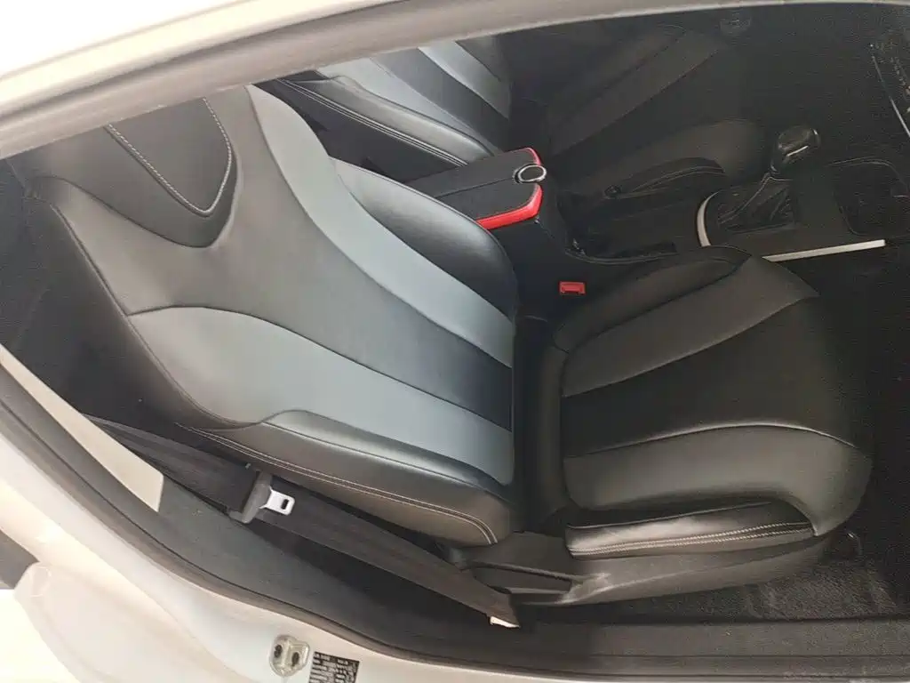 Roewe Clever — миниатюра 25