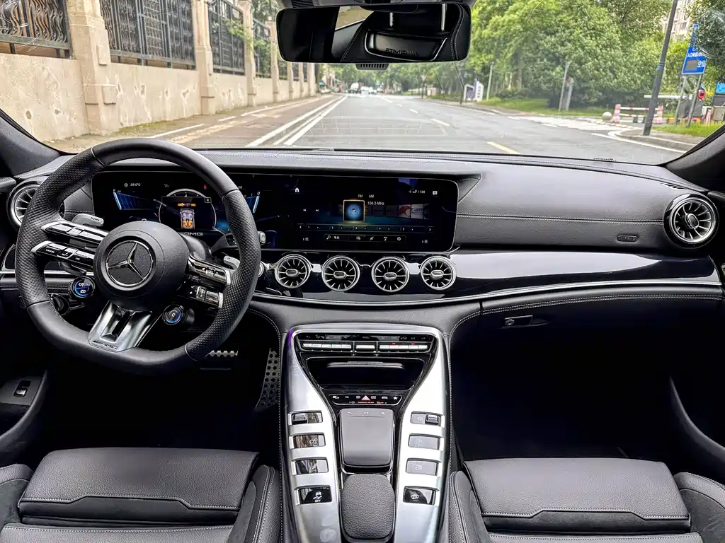 Mercedes-Benz A MG GT 2023 AMG GT 50