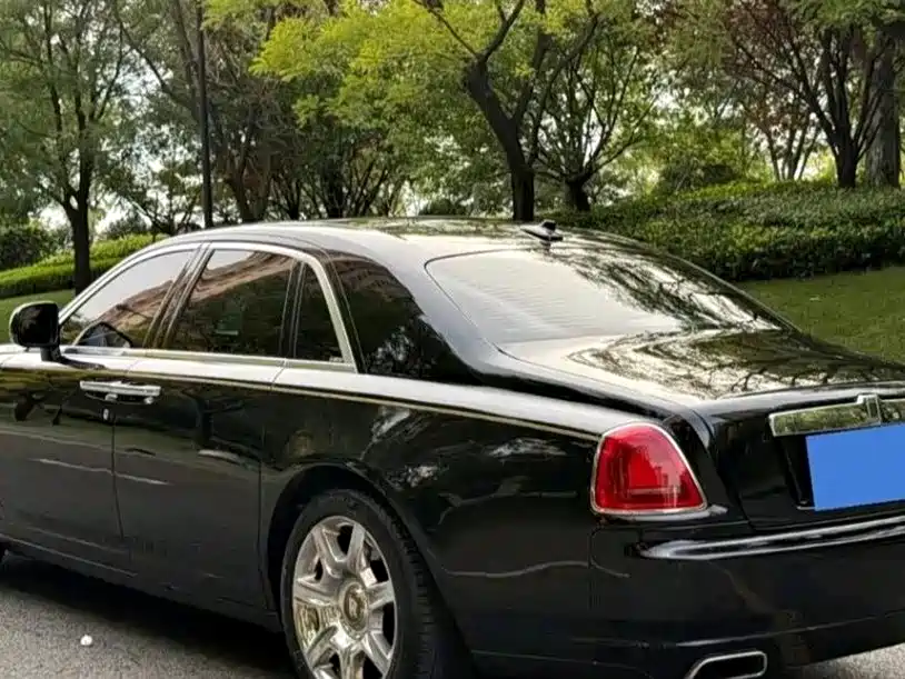 Rolls-Royce Ghost 2010 6.6T Standard