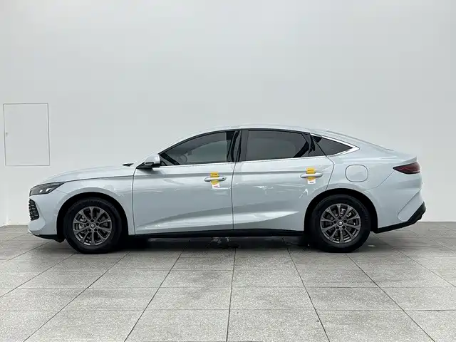 BYD Qin L — миниатюра 8
