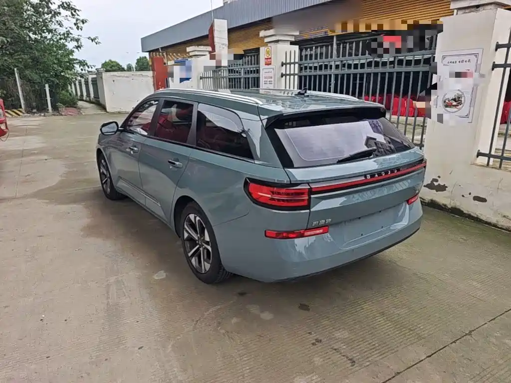 Baojun Valli — миниатюра 5