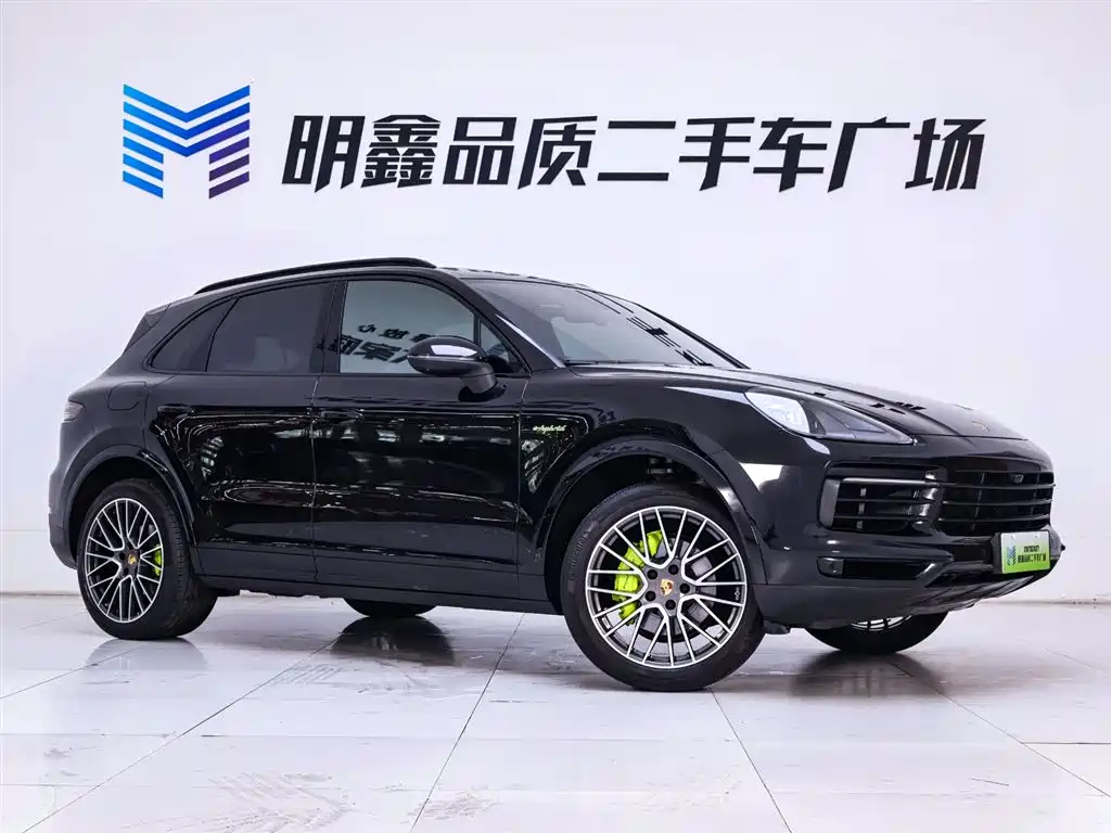 PORSCHE CAYENNE NEW ENERGY