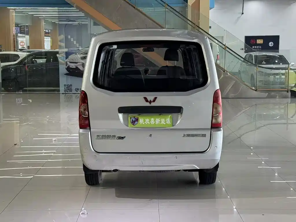 Wuling Rongguang EV — миниатюра 8
