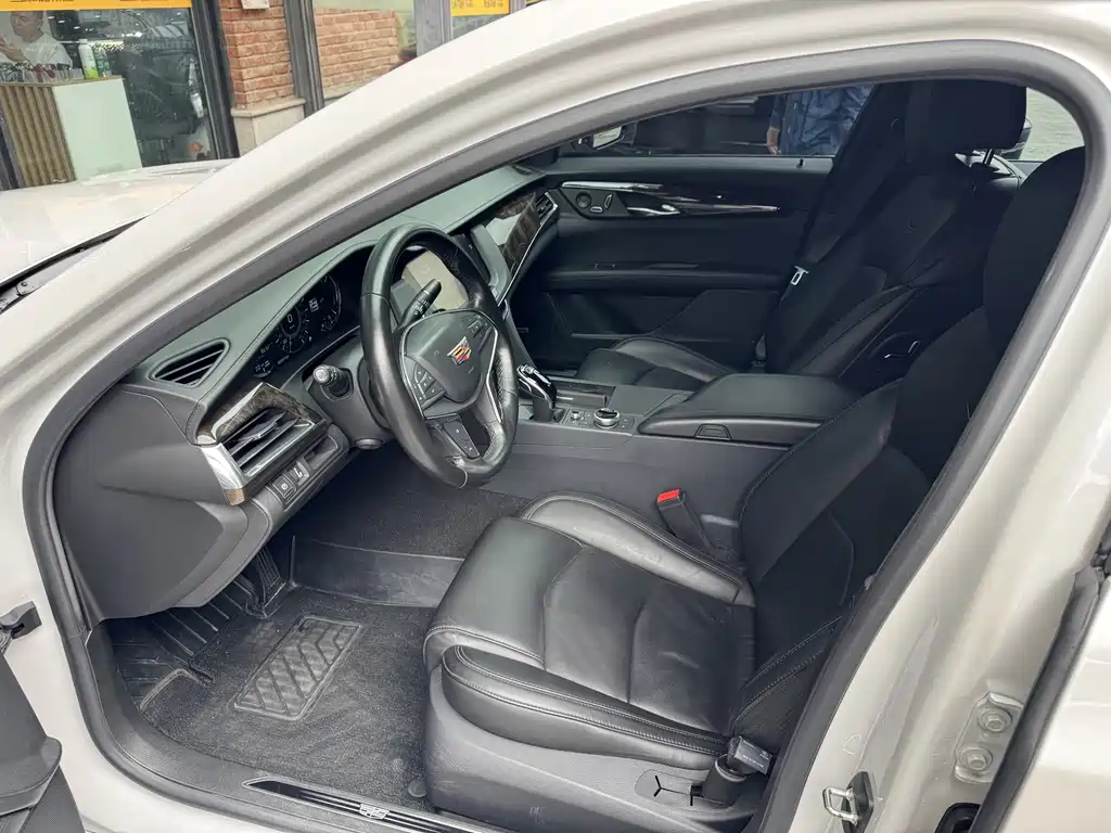 Cadillac CT6 — миниатюра 8