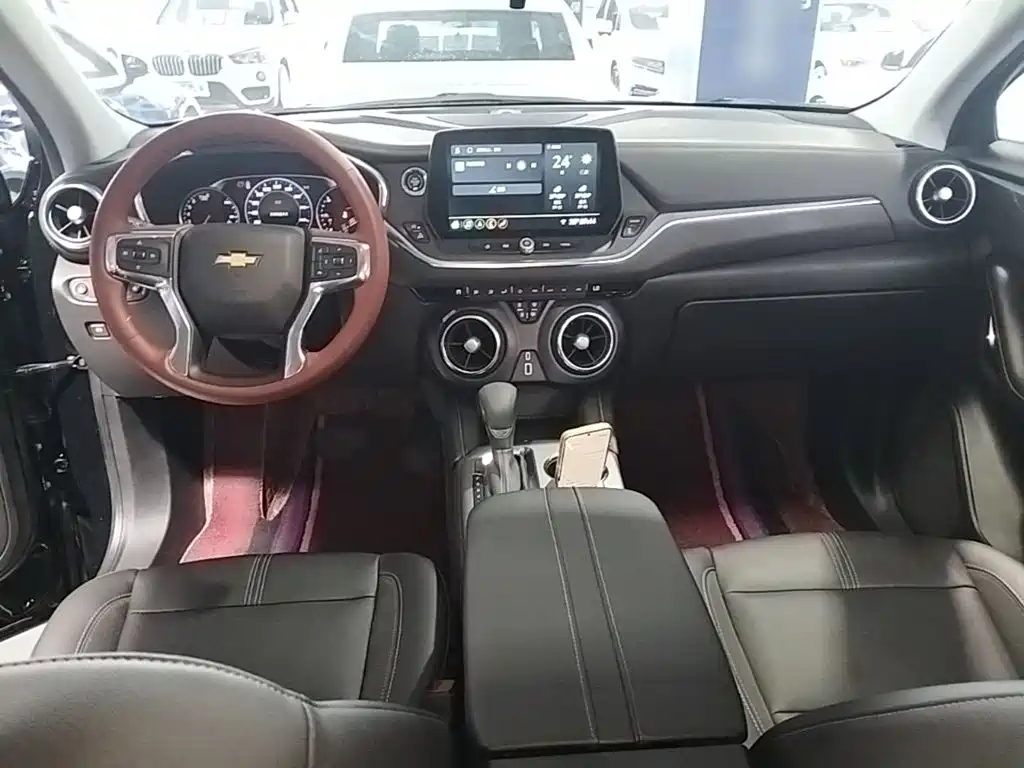 Chevrolet Blazer — миниатюра 10