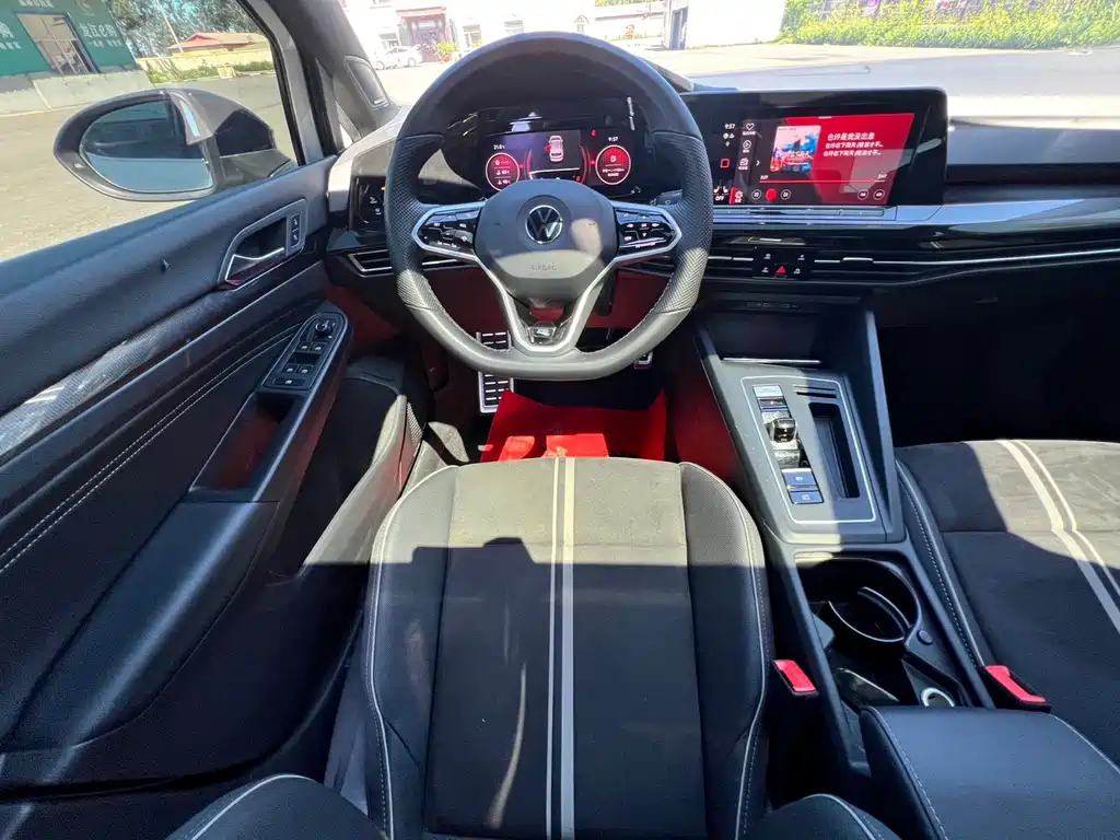 Volkswagen Golf — миниатюра 9