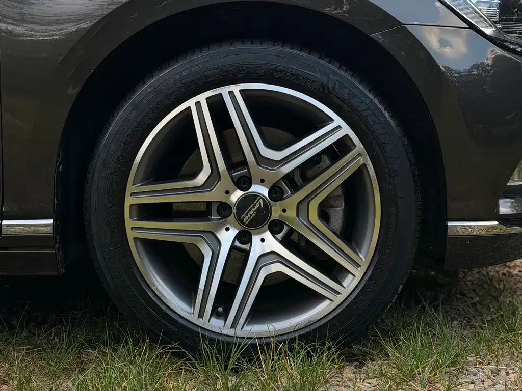 Volkswagen Viloran — миниатюра 10