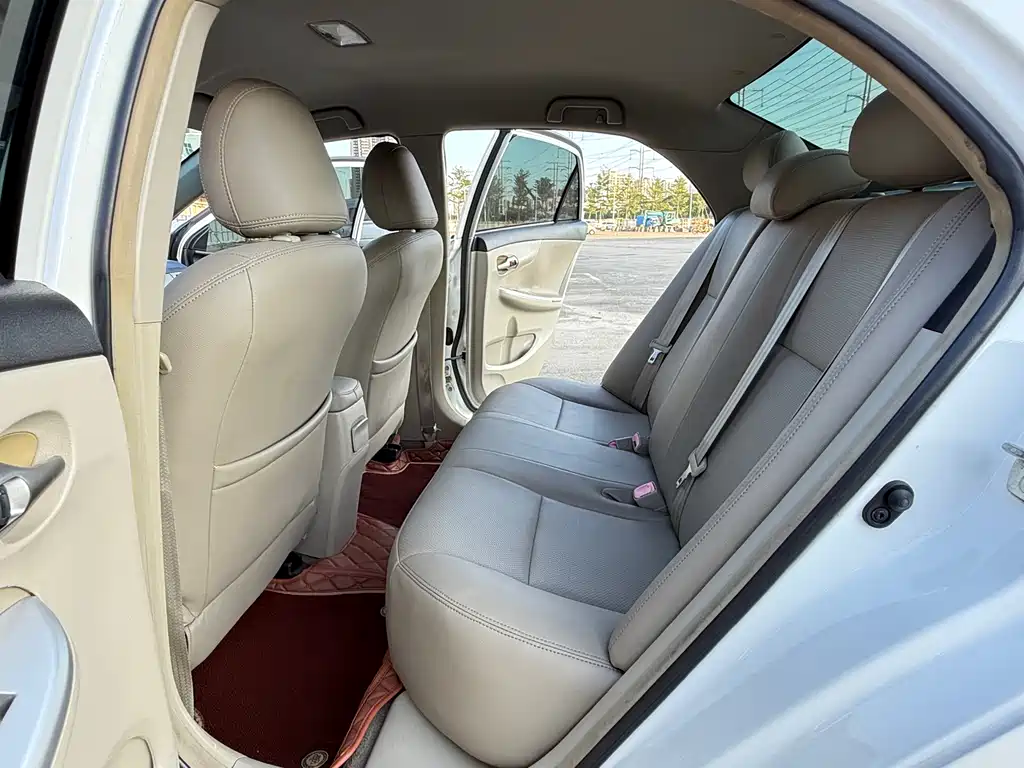 Toyota Corolla 2011 1.6L AT GL