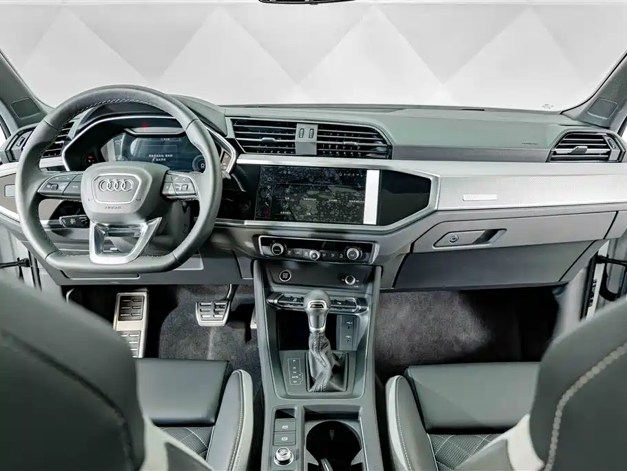 Audi Q3 — миниатюра 12