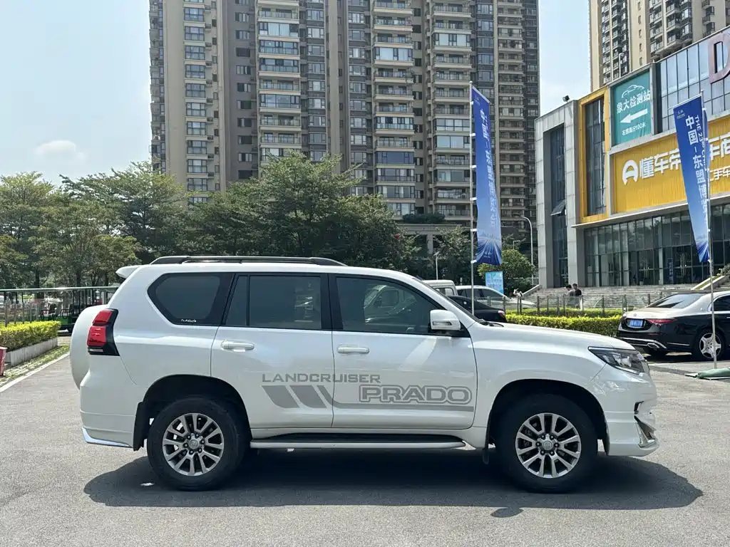 Toyota Prado — миниатюра 4