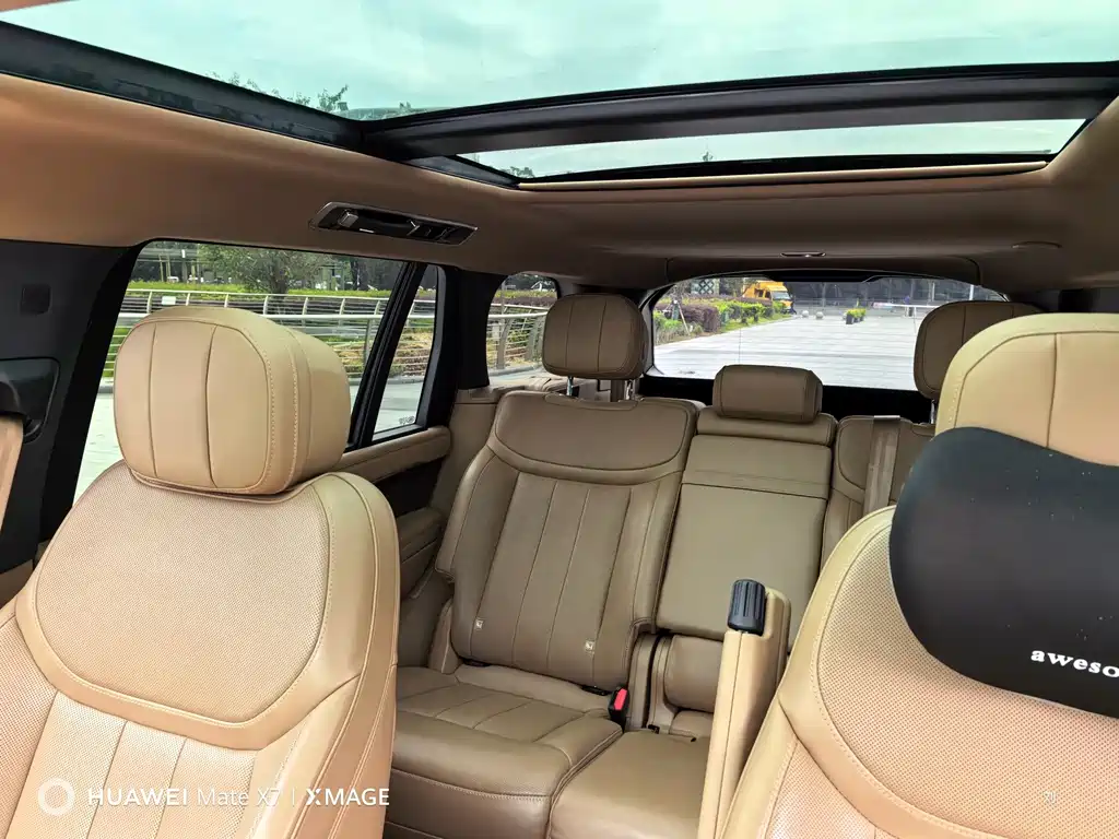 Land Rover Range Rover — миниатюра 18