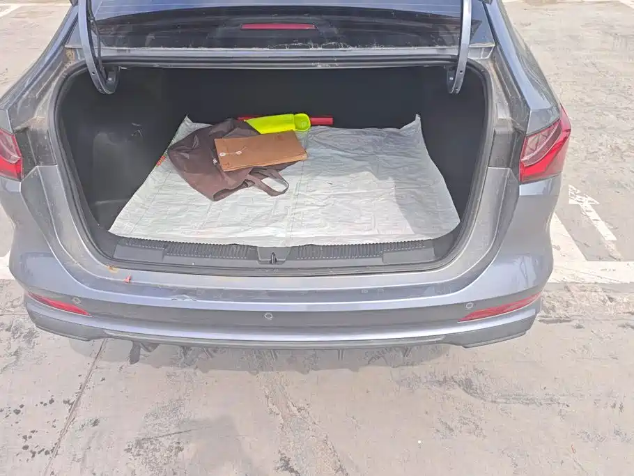 Roewe i5 — миниатюра 4