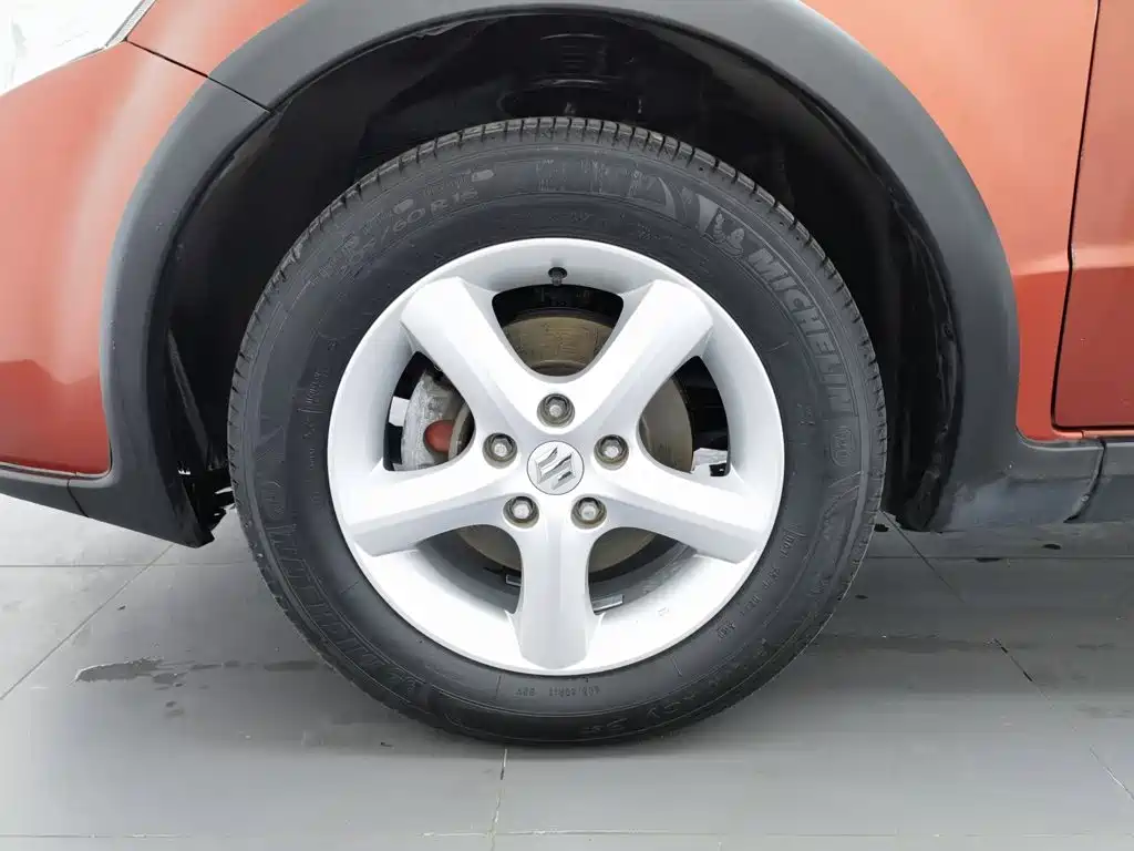 Suzuki SX4 — миниатюра 17