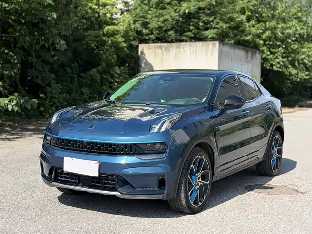 2020 Lynk & Co 05