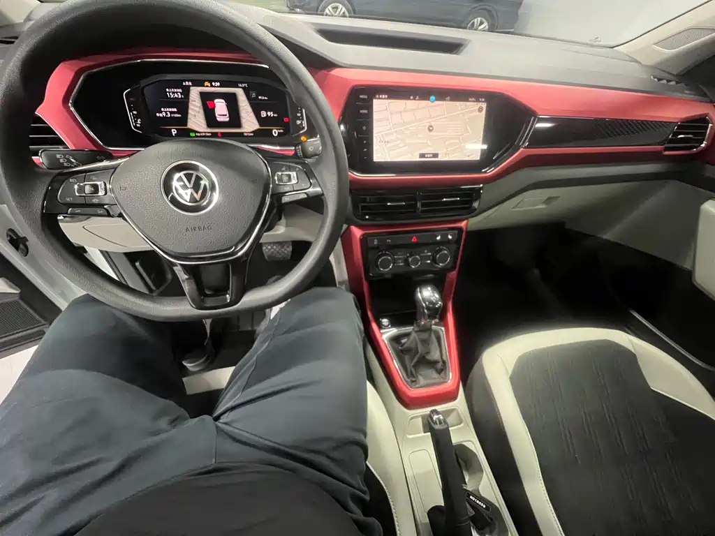 Volkswagen T-Cross — миниатюра 15
