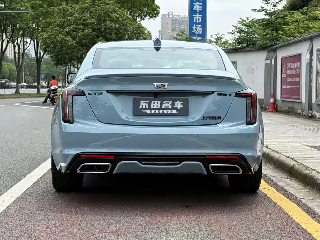 Cadillac CT5 2025 28T +