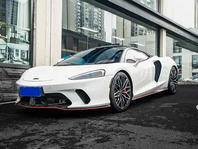 MCLAREN GT 2021