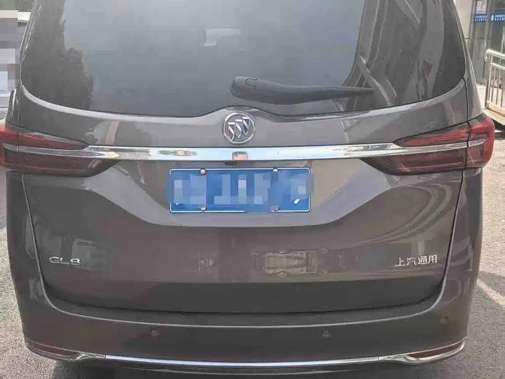 Buick GL8 — миниатюра 4