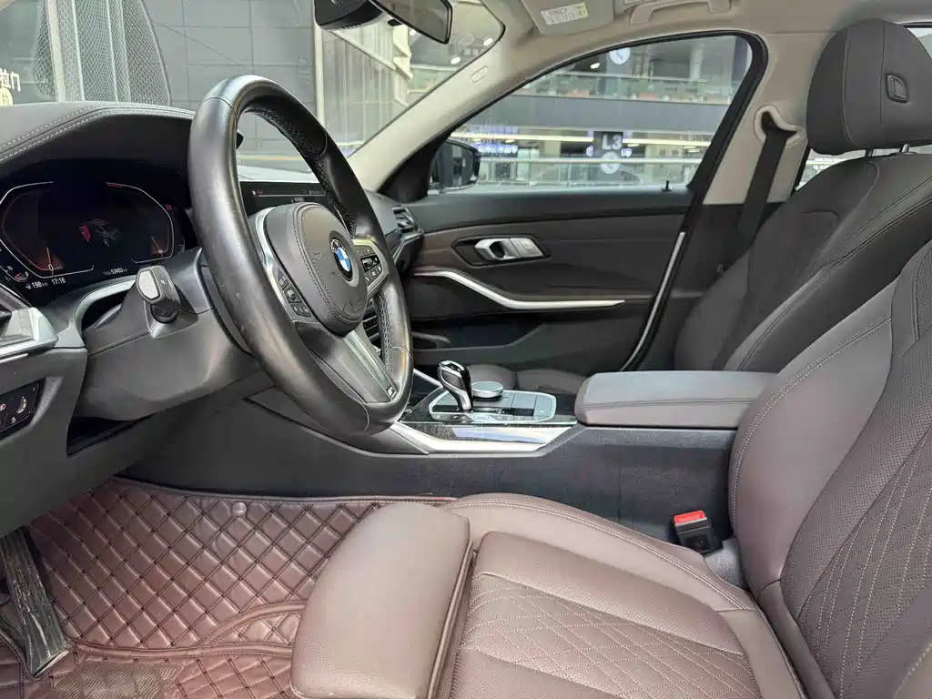 BMW 3 Series — миниатюра 4