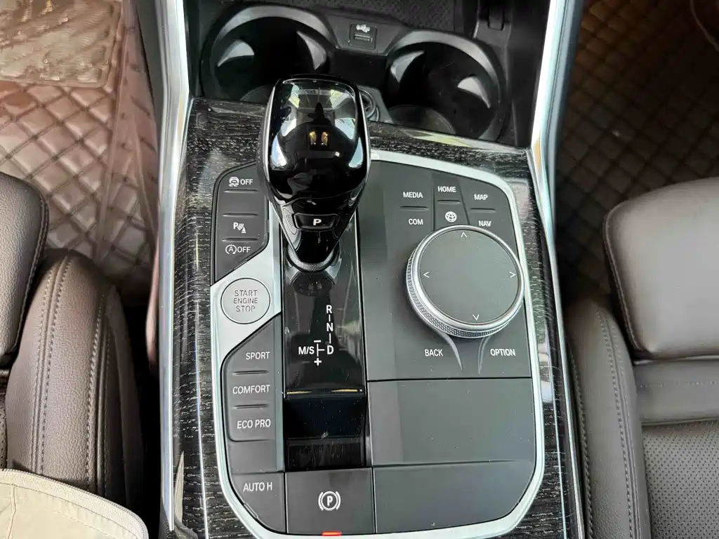 BMW 3 Series — миниатюра 33