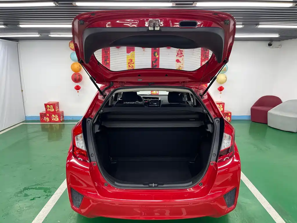 Honda Fit — миниатюра 24