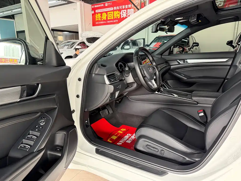 Honda Inspire — миниатюра 7