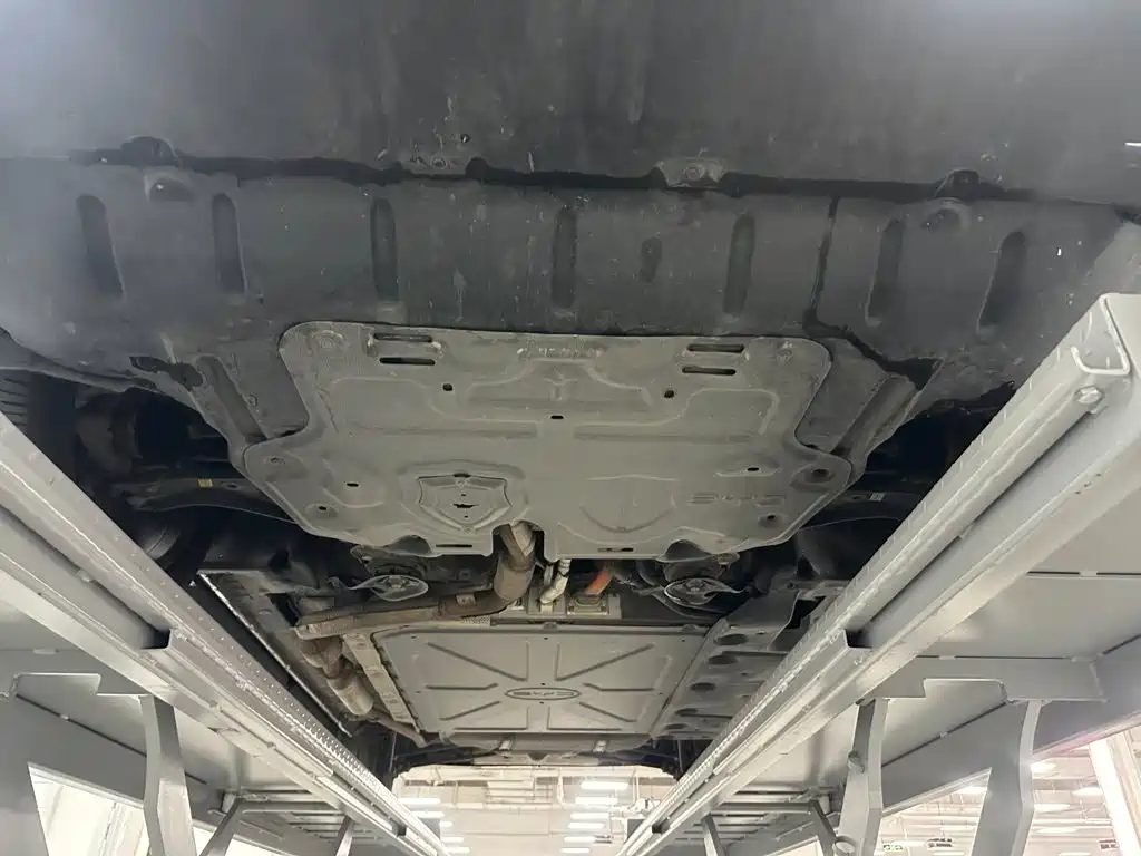 BYD PLUS New Energy — миниатюра 28