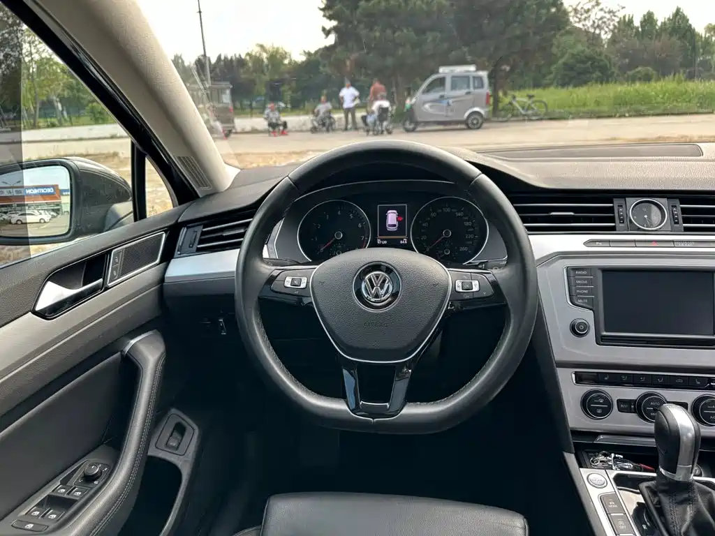Volkswagen Viloran — миниатюра 22