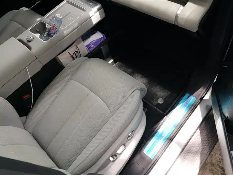 Fangchengbao Leopard 7 7 2025 200KM Max