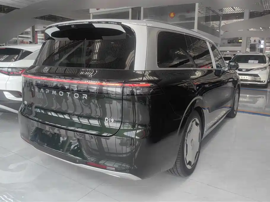 Leapmotor 零跑D19 — миниатюра 3