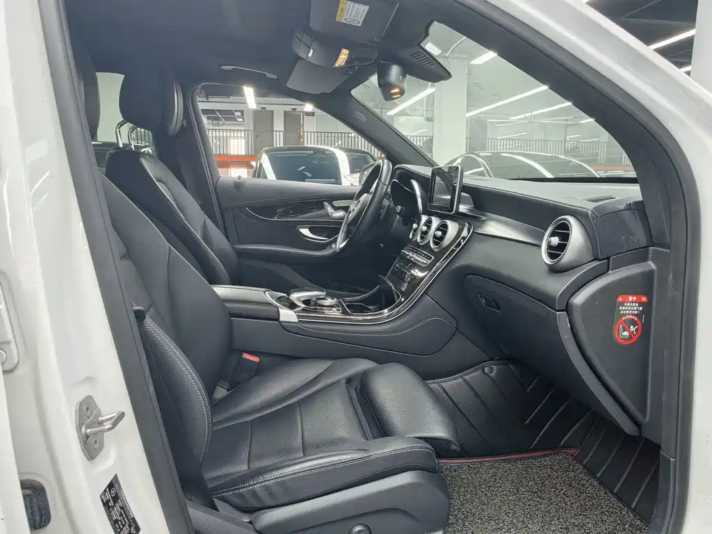 Mercedes-Benz GLC — миниатюра 11