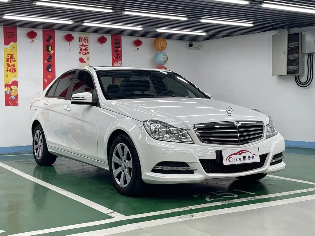 Mercedes-Benz C-Class — миниатюра 3