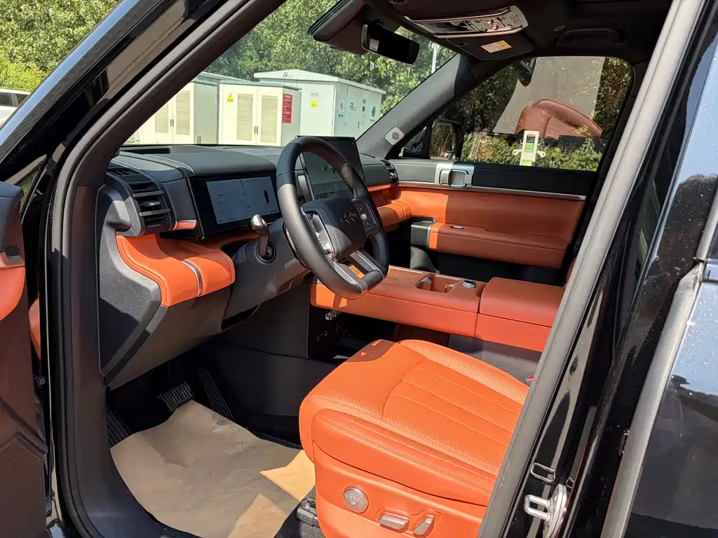 Fangchengbao Leopard 7 7 2025 190KM Ultra