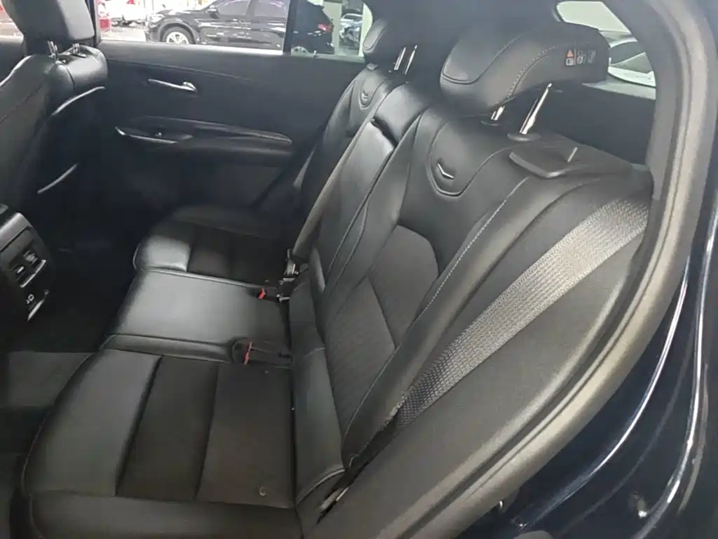 Cadillac XT4 — миниатюра 17