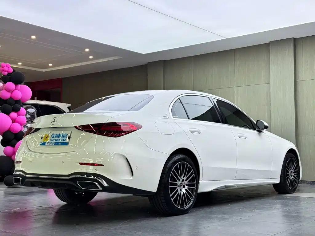Mercedes-Benz C-Class — миниатюра 4