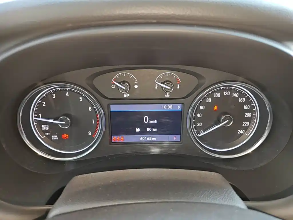 Buick LaCrosse — миниатюра 12
