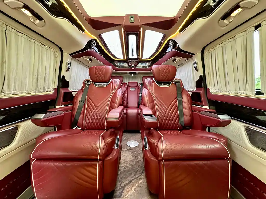 Mercedes-Benz V-Class — миниатюра 10