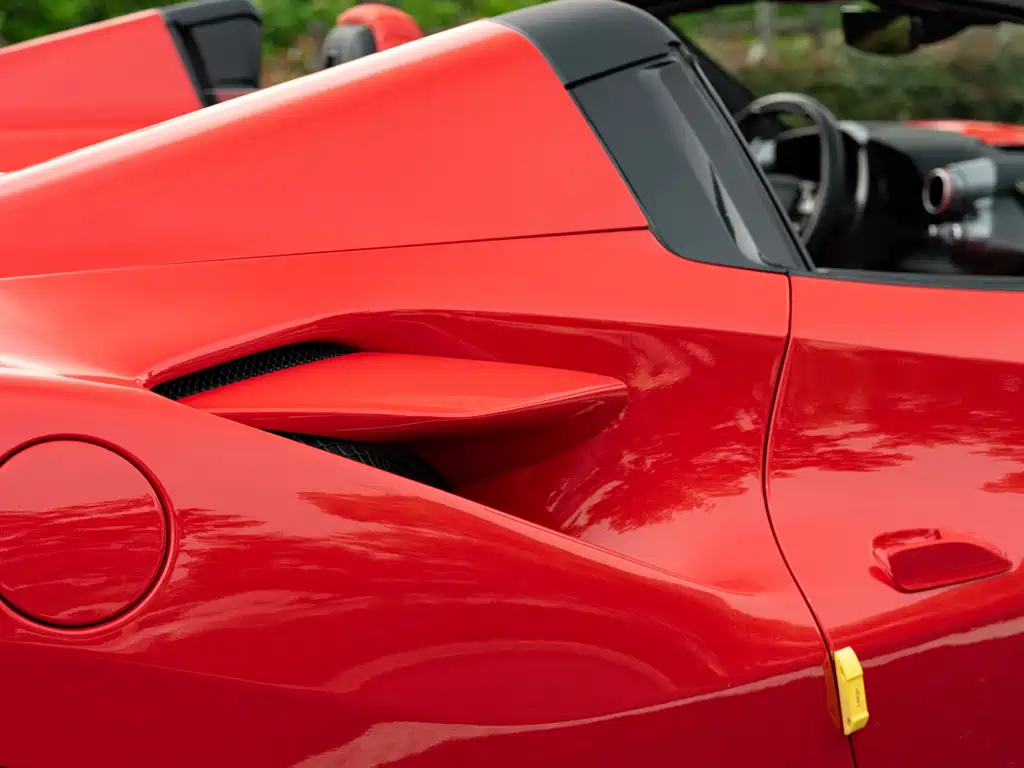 Ferrari F8 — миниатюра 15