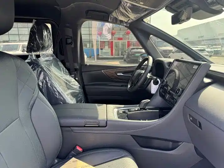 Toyota Alphard 2026 2.5L AT