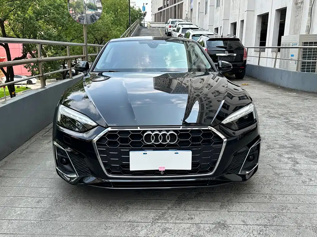 Audi A5 (Import) — миниатюра 2