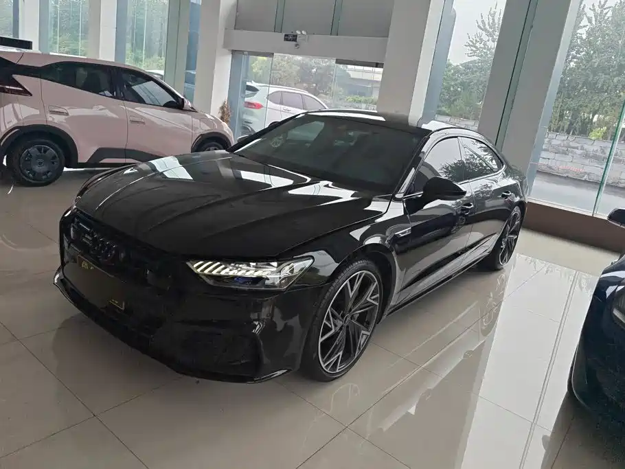 奥迪A7L 2023款 45 TFSI quattro S-line 黑武士版 2023