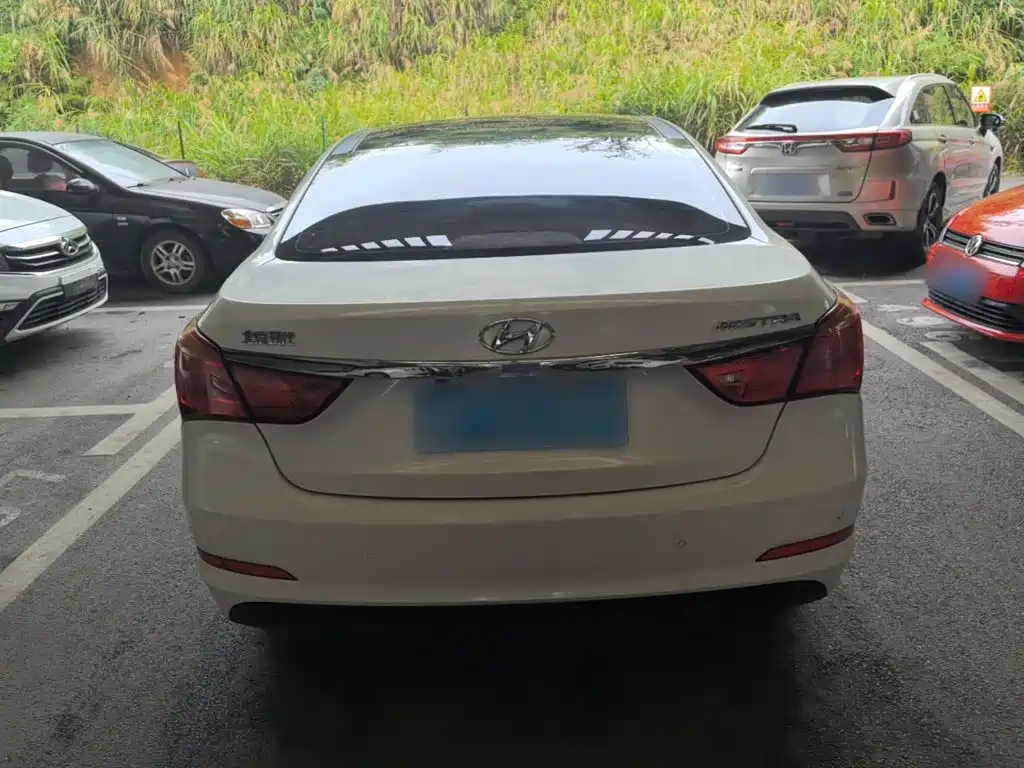 Hyundai Mistra 2014 1.8L AT GLS