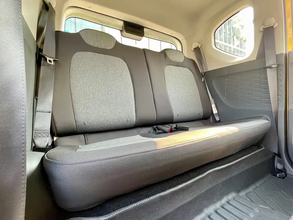 Wuling MINIEV — миниатюра 12