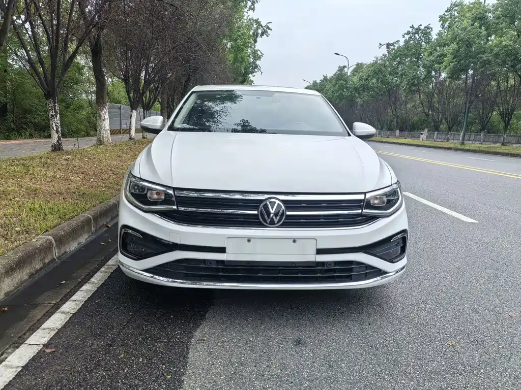 Volkswagen Bora — миниатюра 2