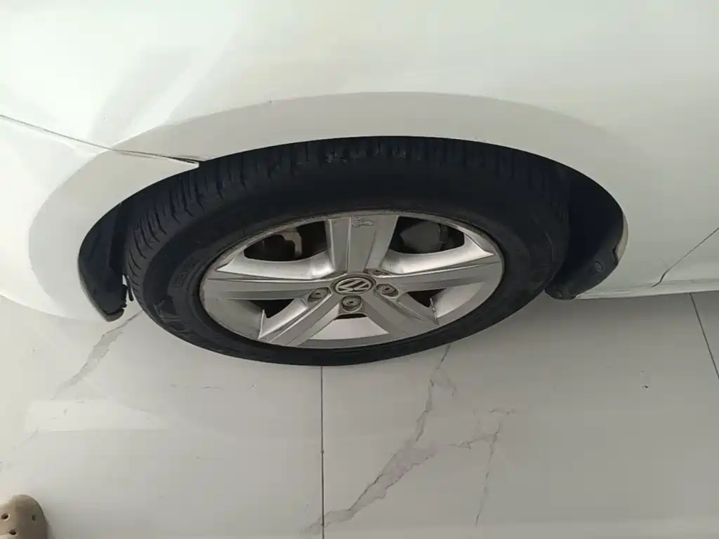 Volkswagen Golf — миниатюра 23